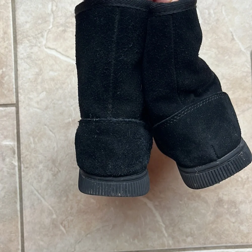 Cat & Jack boots